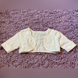 Childrens Place size Small 5/6 cropped white sweater